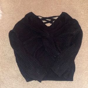 Black sweater with details
